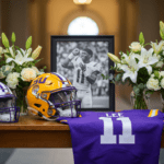 Décès de Devonta Lee, ancien receveur vedette de LSU et Louisiana Tech découvrez l'hommage à devonta lee, ancien receveur vedette de lsu et louisiana tech, décédé récemment. retour sur sa carrière et son impact dans le monde du football américain.